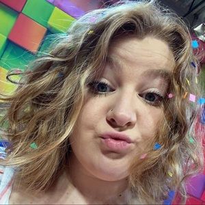 Meet your Posher, Miranda